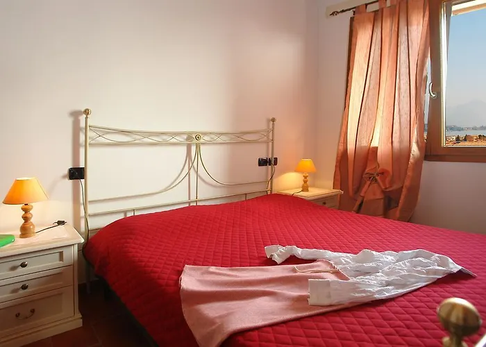 Agli Ulivi Bed & Breakfast 3*