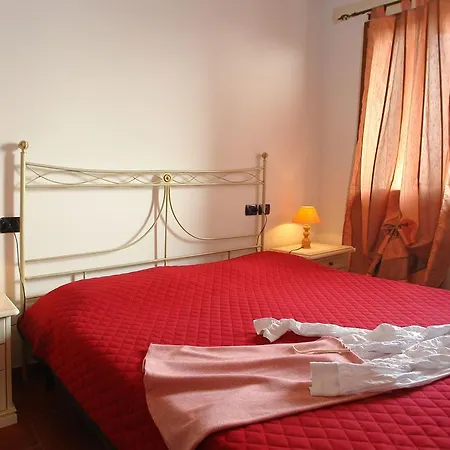 Agli Ulivi Bed & Breakfast 3*