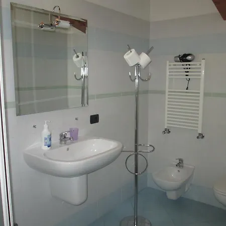 Bed & Breakfast Agli Ulivi 3*